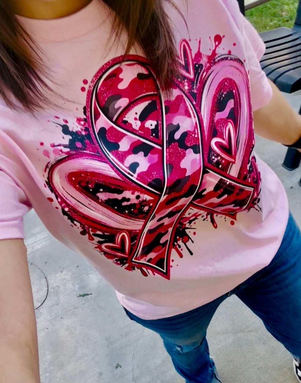 PRETTY IN PINK CAMO RIBBON TEE